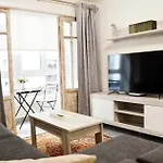 Nuevo Apartamento De 3 Dormitorios En Calle Alta